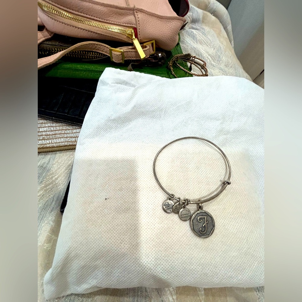 Vintage Alex & Ani silver F initial bracelet
